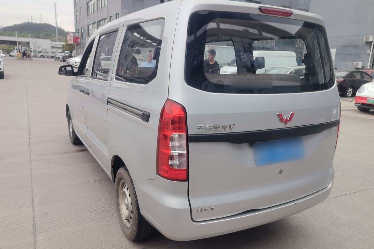 Used Wuling Hongguang V 2022 1.5L Jingqu Version Hydraulic Power Steering LAR Rear Left 45 Deg