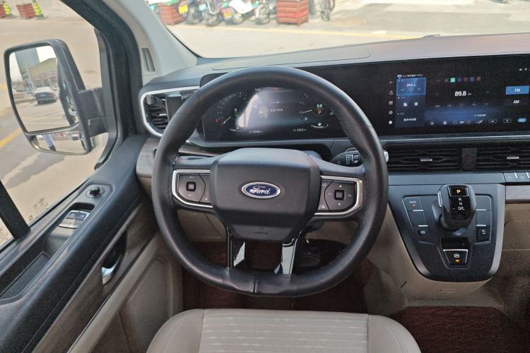Used Ford Tourneo Custom 2023 2.0T Automatic Comfort Edition Steering Wheel