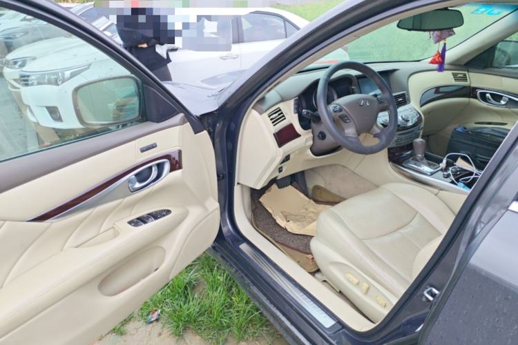 Used Infiniti M Series 2011 M25 Comfort Model Driver Seat