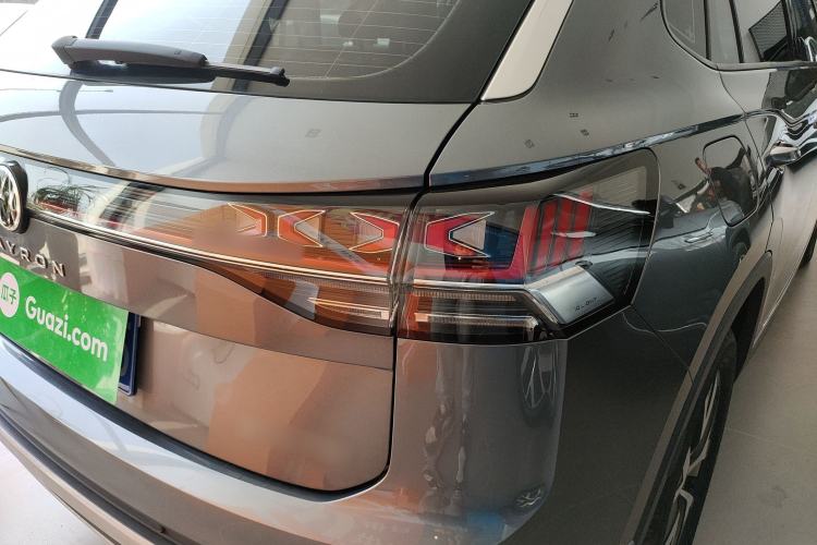 Used Volkswagen Tayron 2023 300TSI Two-Wheel-Drive Luxury Plus Advanced Edition Exterior 3