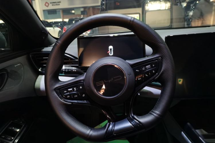 Used BYD Seal 2022 650 km All-Wheel-Drive Performance Version