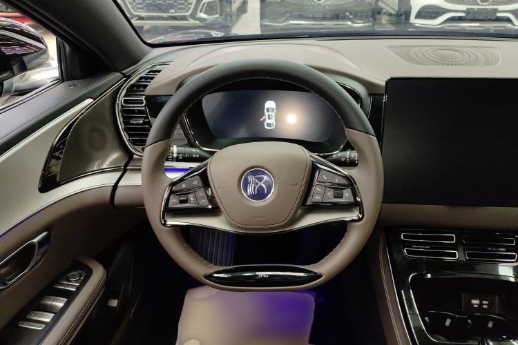 Used BYD Han 2025 DM-i 125KM Elite Model
