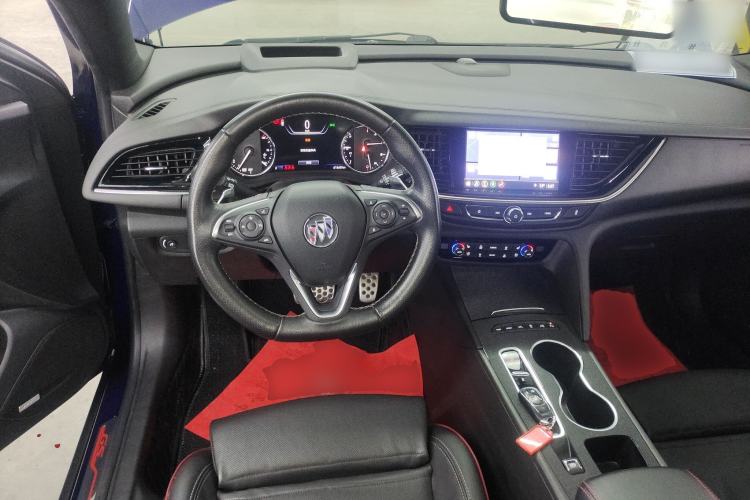 Used Buick Regal 2021 GS 28T Prestige Model
