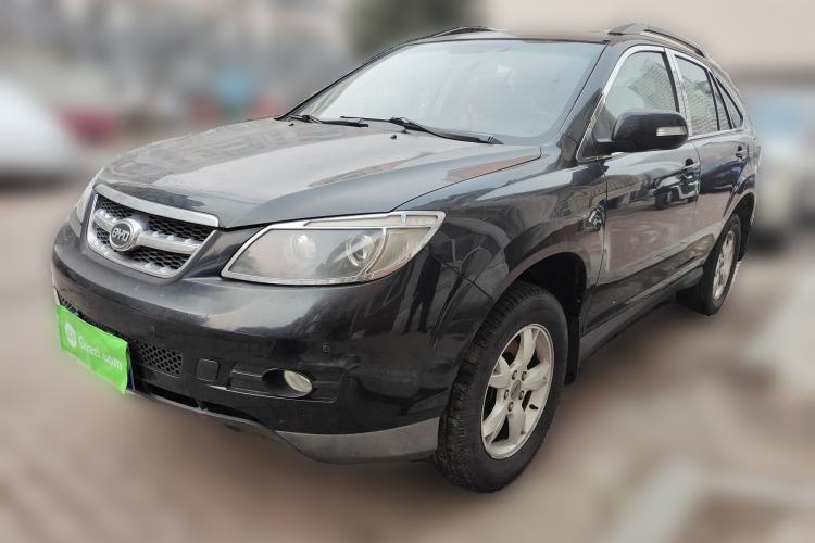 Used BYD S6 2011 2.4L Automatic Luxury Edition