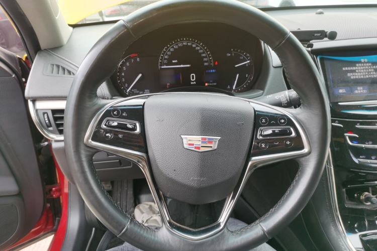 Used Cadillac ATS-L 2017 28T Fashion Edition Steering Wheel