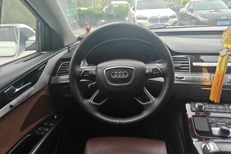 Used Audi A8 2013 A8L 45 TFSI quattro Comfort model
