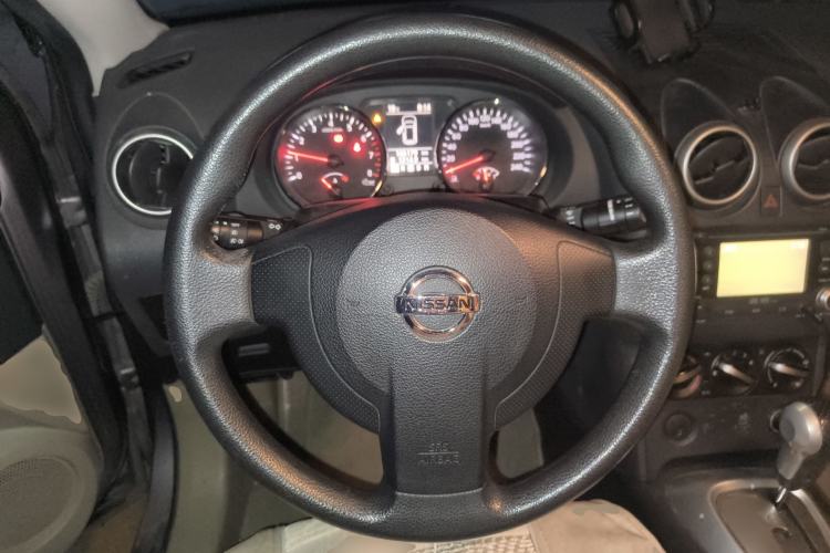 Used Nissan Qashqai 2011 2.0 XL Fire CVT 2WD Steering Wheel