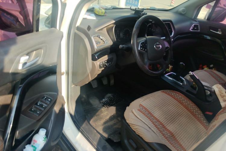 Used GAC Trumpchi GS4 2017 235T Manual Two-Wheel Drive Luxury Edition Driver Seat