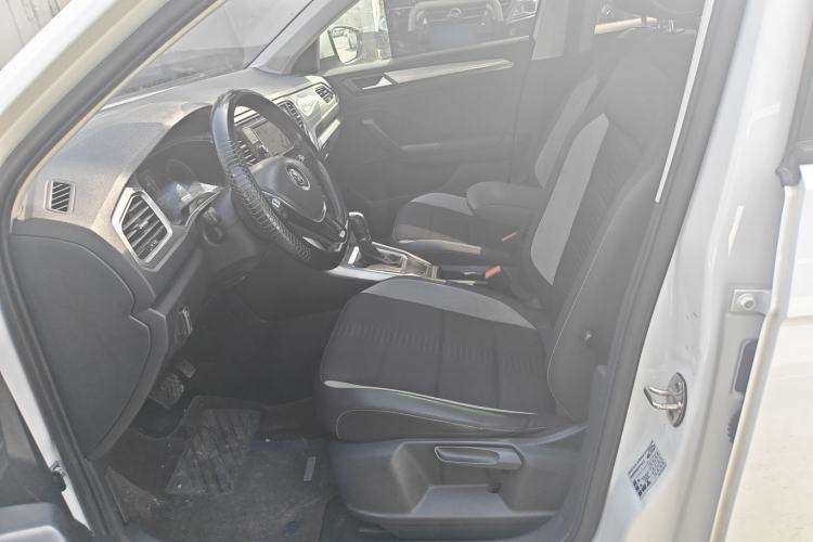 Used Volkswagen T-ROC 2018 230TSI DSG Two-Wheel Drive Advanced Version China V Standard