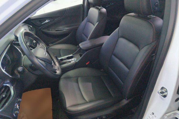 Used Chevrolet Malibu XL 2022 Redline 550T Automatic Sport Edition Left Front Seat