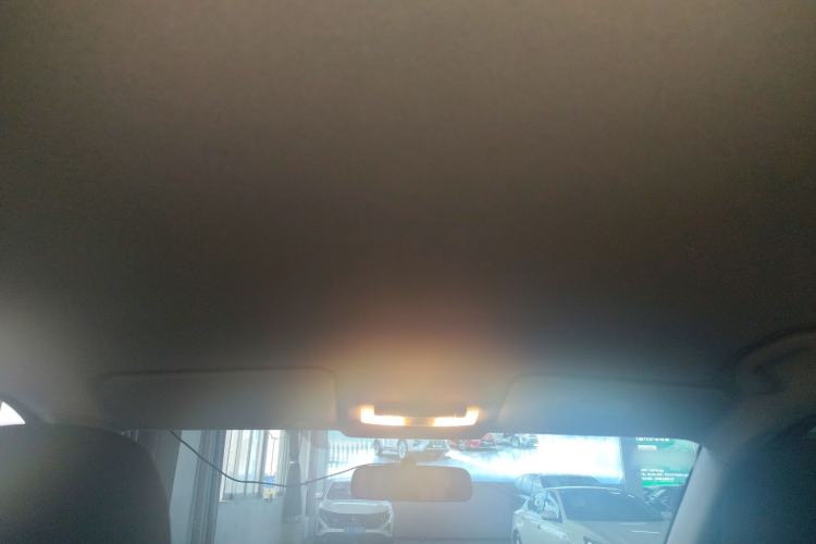 Used Nissan Kicks 2020 1.5L XL CVT Cool Enjoyment Edition Headliner