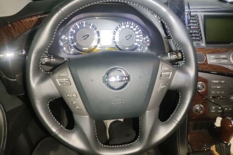 Used Nissan Patrol  Steering Wheel