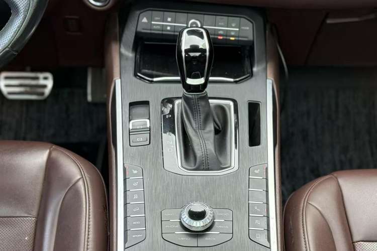 Used Wey VV5 2017 2.0T Ultra-Luxury Version