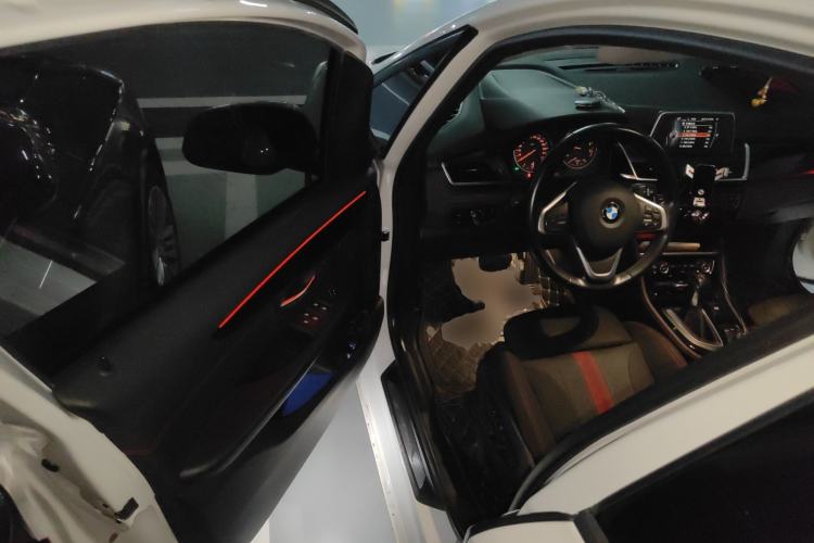 Used BMW 2 Series Gran Tourer 2015 218i Sports Design Package Driver Seat