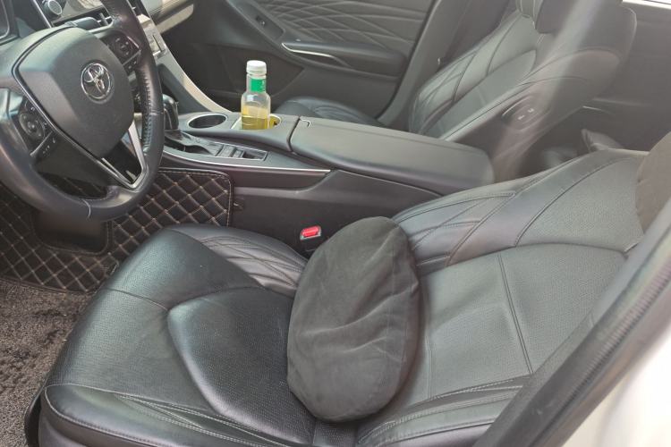 Used Toyota Avalon 2019 2.5L Touring Premium Version China VI Standard