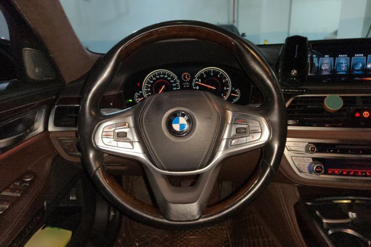 Used BMW 7 Series 2016 740Li Luxury Edition
