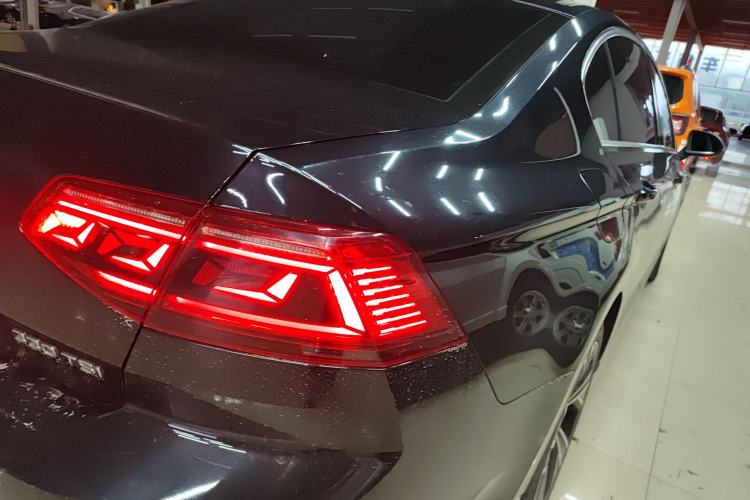 Used Volkswagen Magotan 2020 330TSI DSG Luxury Edition
