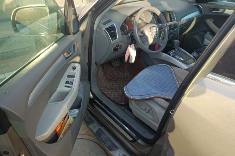 Used Audi Q5 2012 2.0TFSI Technology Model Driver Seat