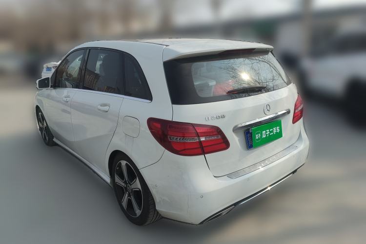 Used Mercedes-Benz B-Class 2017 B 200 Fashion Model