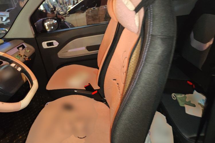 Used Chery QQ Ice Cream 2022 120km Conical Shape Lithium Iron Phosphate
