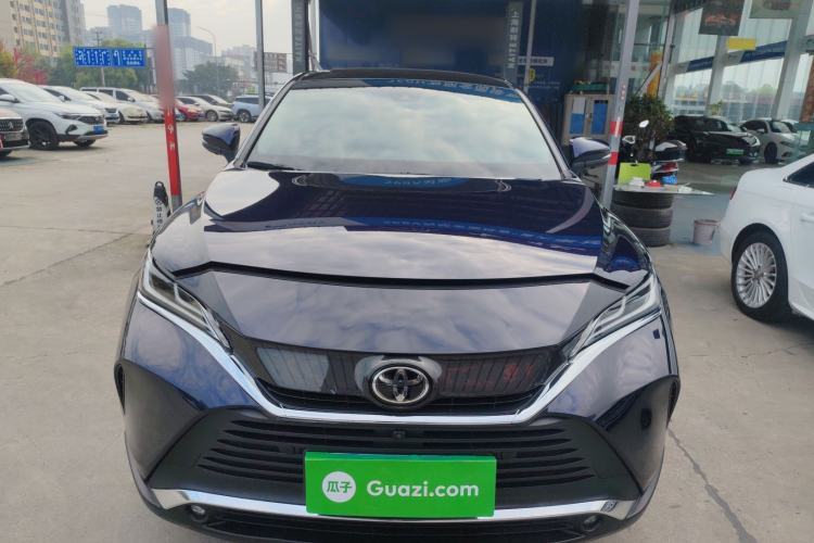 Used Toyota Harrier 2022 2.0L CVT Two-Wheel Drive Deluxe Edition
