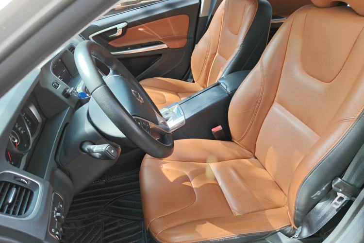 Used Volvo S60 2019 S60L Facelift T5 Intelligent Advanced Edition
