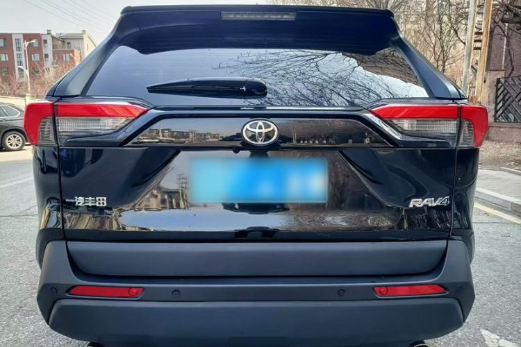 Used Toyota RAV4 2022 2.0L CVT Two-Wheel Drive Urban Edition Exterior 7