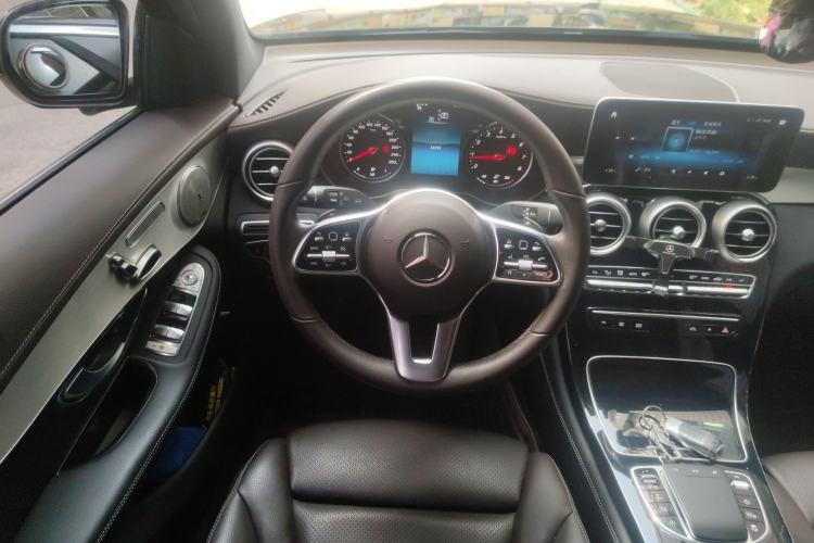 Used Mercedes-Benz GLC 2020 GLC 260 L 4MATIC Dynamic Model
