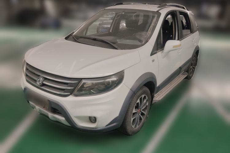 Used FORTHING Joyear X5 2013 1.6L Manual Luxury Model China IV Standard