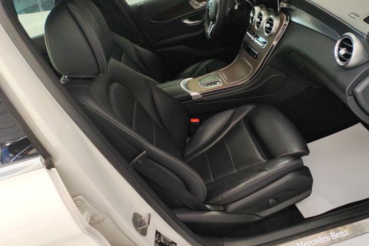 Used Mercedes-Benz GLC 2020 Facelift GLC 300 L 4MATIC Dynamic Edition