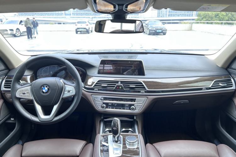 Used BMW 7 Series 2021 730Li Luxury Package
