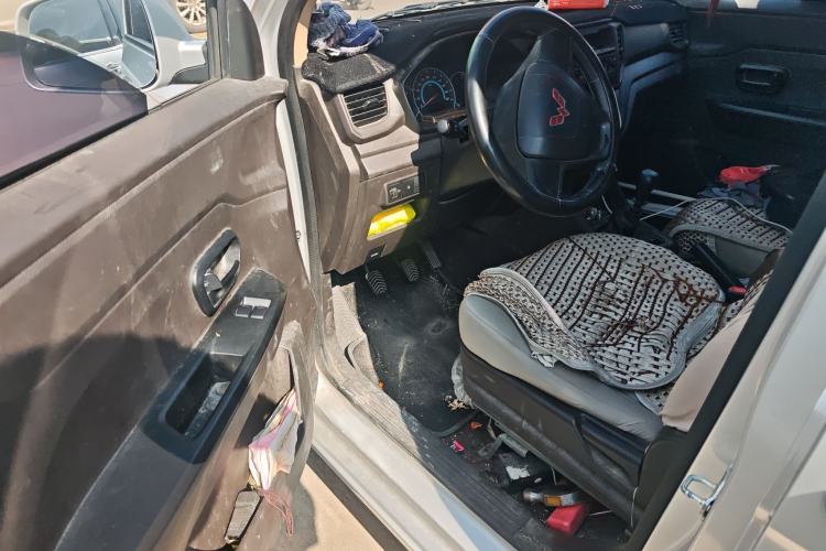 Used Wuling Hongguang V 2021 1.5L Refreshed Enjoyment Edition LAR