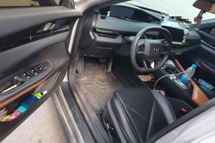 Used CHANGAN UNI-V 2022 1.5T Prestige Version Driver Seat