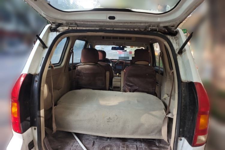 Used Dongfeng Fengon 330 2014 1.5L Manual Comfort Version DK15-02