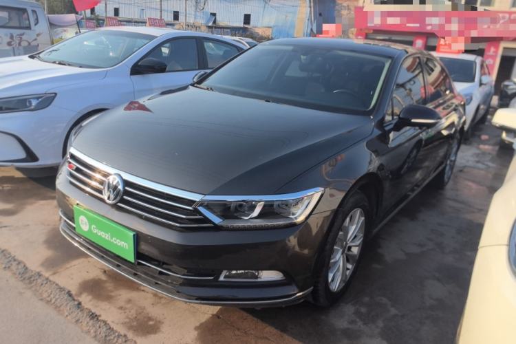 Used Volkswagen Magotan 2017 330TSI DSG Luxury Model