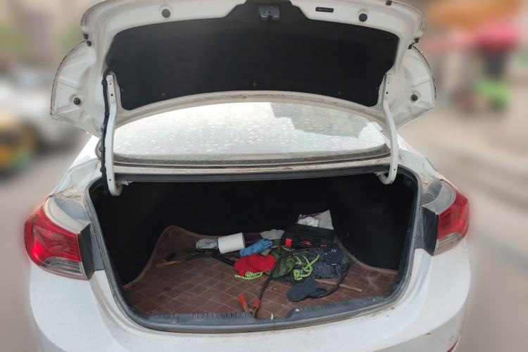 Used Hyundai Elantra (5th Generation / Langdong) 2015 1.6L Manual Leading Model
