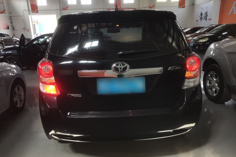 Used Toyota Verso 2014 Starlight 180E CVT Elite Edition Rear