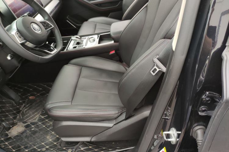 Used BYD Tang New Energy 2019 DM 2.0T All-Wheel Drive Smart Connectivity Enjoyment Model 7 Seats China VI Standard