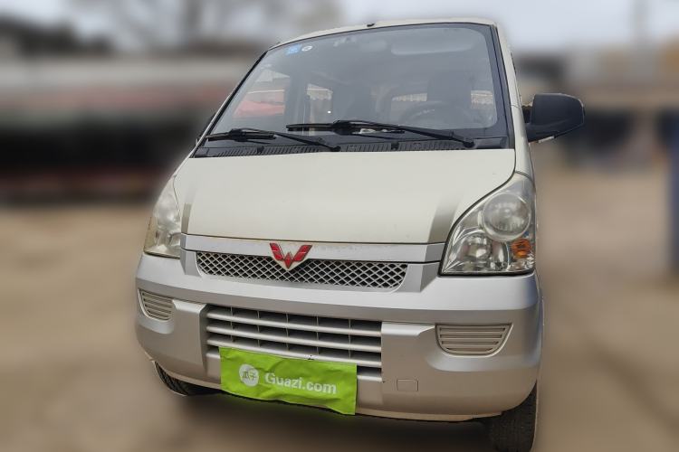 Used Wuling Rongguang 2014 1.2L S Base Model