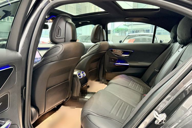 Used Mercedes-Benz C-Class 2023 C 260 L Sport Edition Interior 4