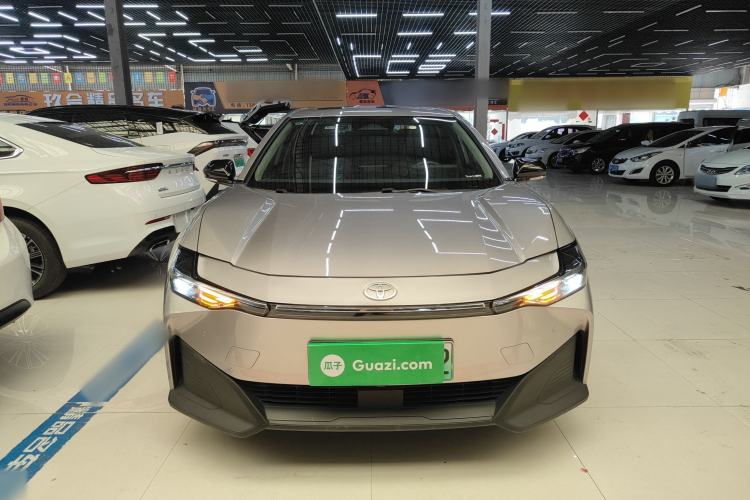 Used Toyota bZ3 2024 517 km Elite PRO Front