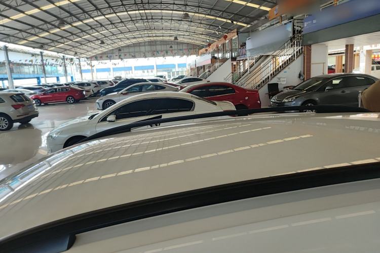 Used Volkswagen Tiguan L 2016 280TSI Automatic Two-Wheel-Drive Silk Road Style Edition
