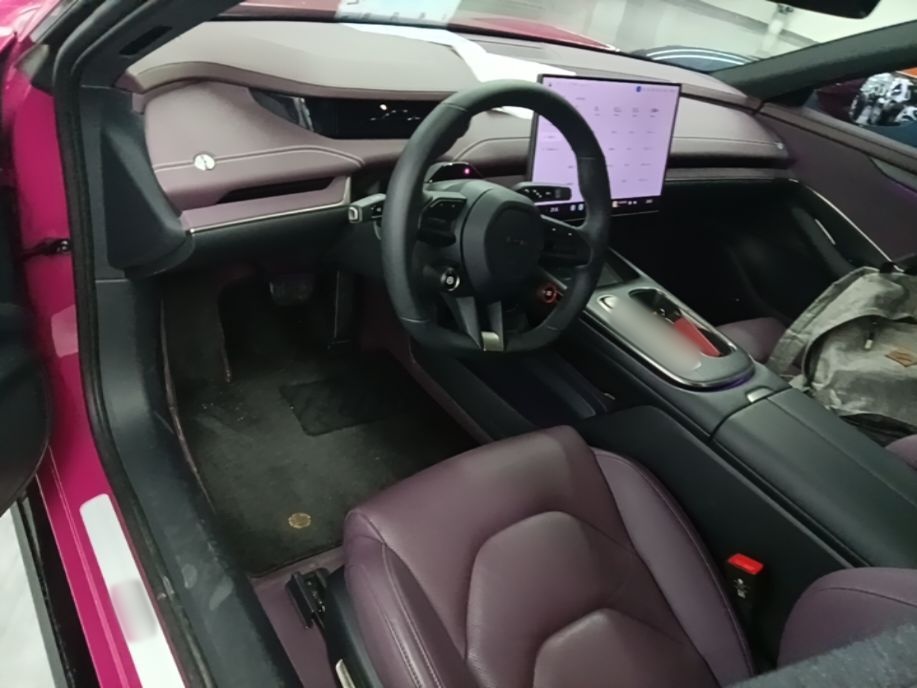 Xiaomi Auto SU7 2024 Rear-Drive Ultra-Long Range Advanced Pro-Level Intelligent Driving Version — снимка 12
