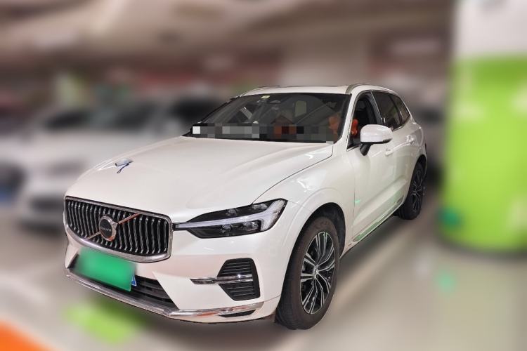 Used Volvo XC60 2022 B5 4x4 Smart Luxury Edition