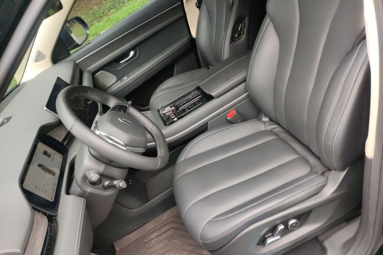 Used Hima AITO M7 2024 1.5T Rear-Drive Plus Version 5 Seats Left Front Seat