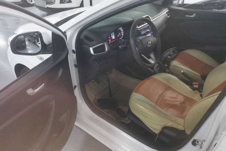 Used Hyundai Verna (older generation) 2020 1.4L Manual GL Refreshed Edition