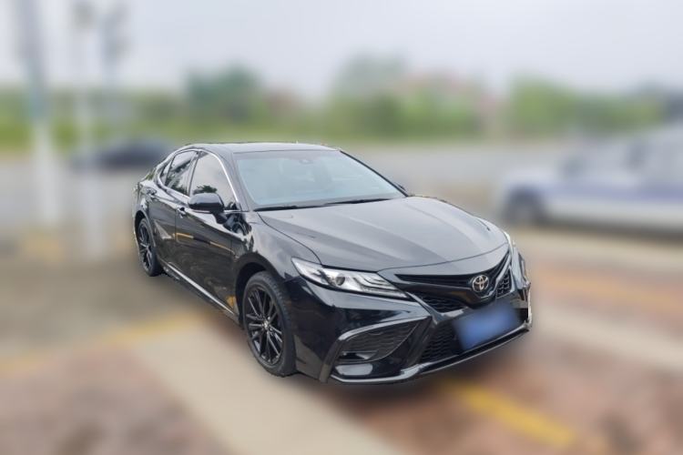 Used Toyota Camry 2022 2.5S Knight Edition Front Right 45 Deg