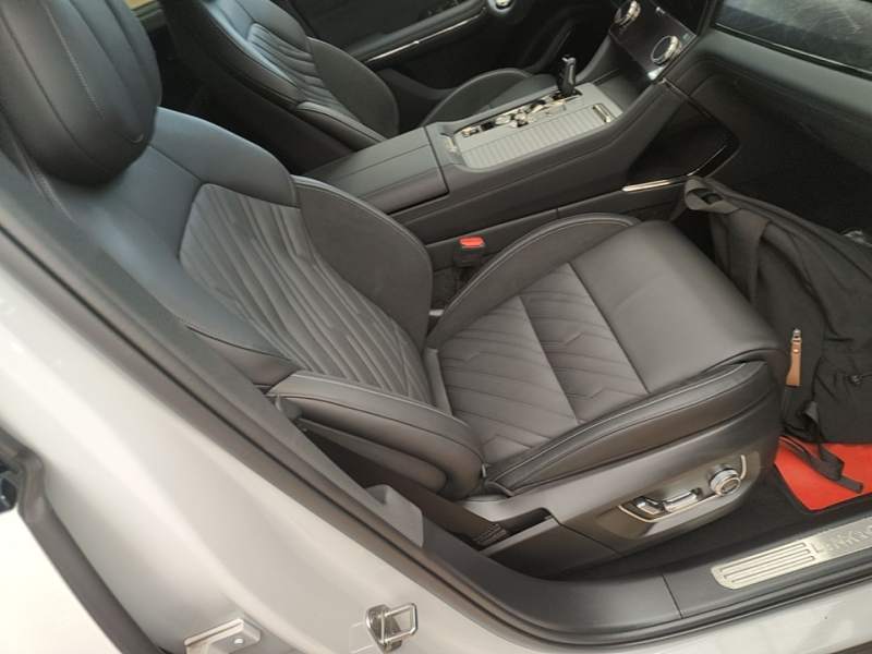 Used Lynk & Co 09 2021 2.0T Halo Six-Seater — 24