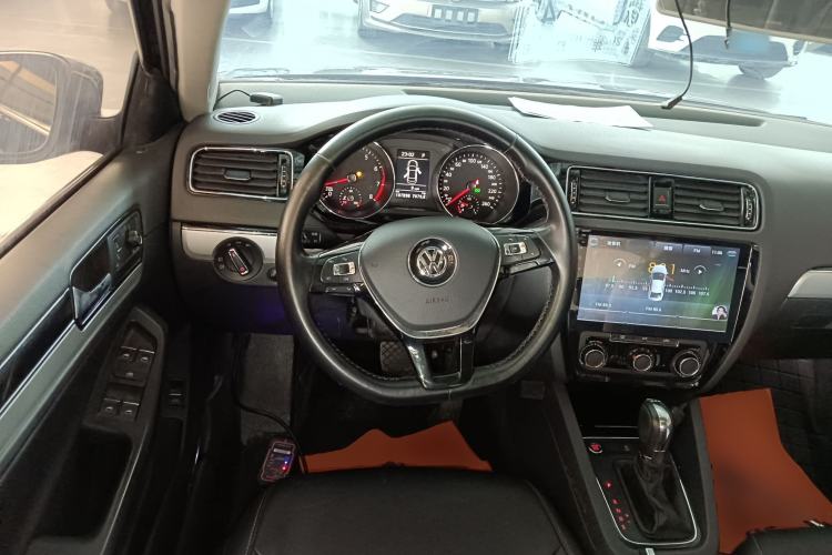 Used Volkswagen Sagitar 2018 280TSI DSG Comfort Model
