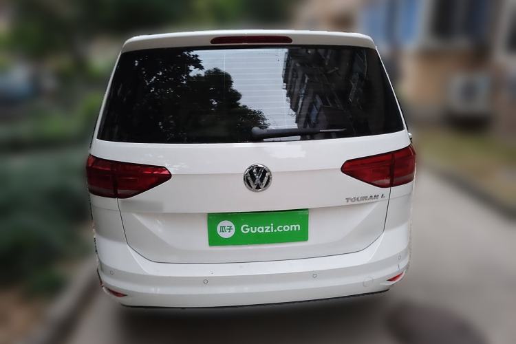 Used Volkswagen Touran 2021 Volkswagen Touran L 280TSI DSG Style Edition 7 Seats